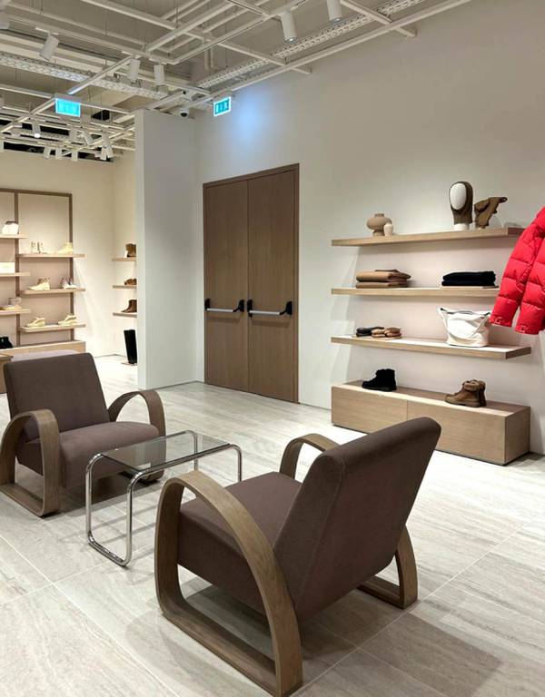 Дверь «антипаника» с HPL-пластиком Дверь «антипаника» с HPL-пластиком